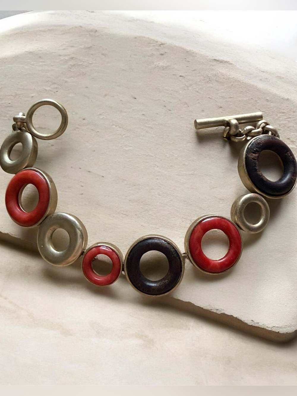 Vintage Kenneth Cole Reaction Toggle Bracelet!